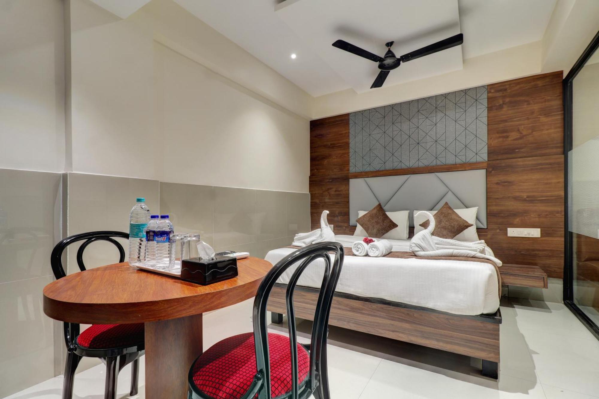 New Parimeet Residency Hotel Navi Mumbai Luaran gambar