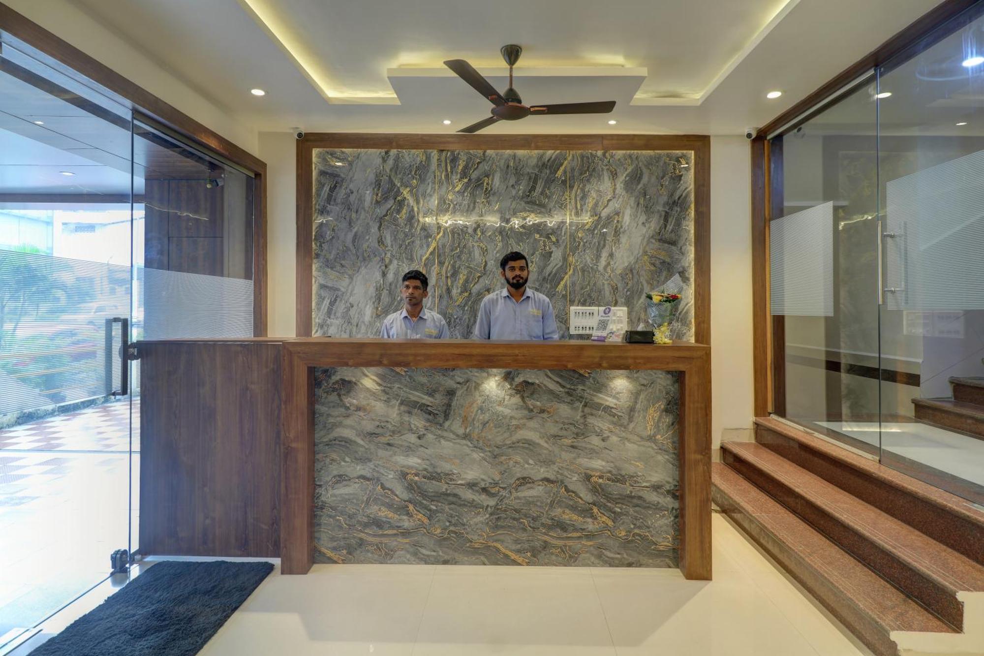 New Parimeet Residency Hotel Navi Mumbai Luaran gambar