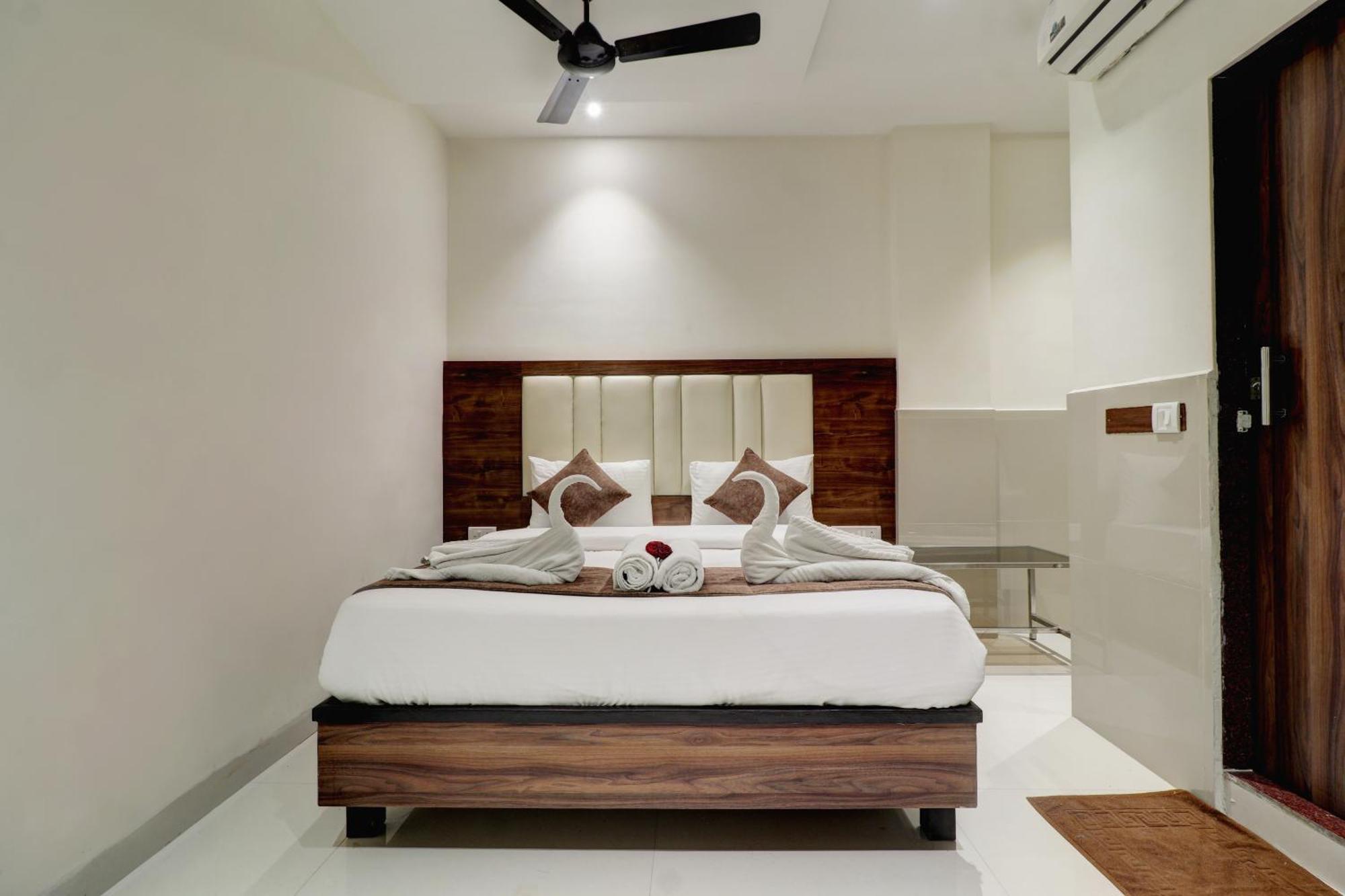 New Parimeet Residency Hotel Navi Mumbai Luaran gambar